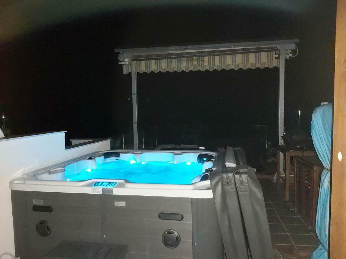 Luxury Apartment By The Sea With Private Whirlpool And Terrace 50M2 Поседарье Екстериор снимка